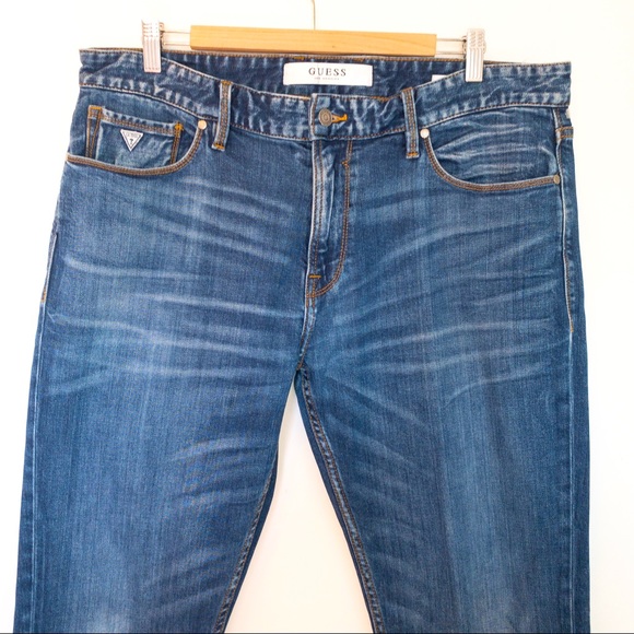 Guess Men Size 36x33 Jeans Slim Tapered 